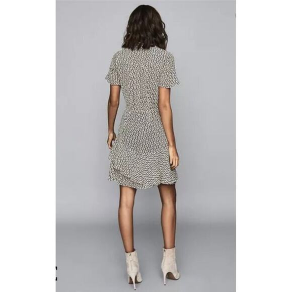 Reiss Paris Printed Mini Ruffle Chiffon Dress in Cream/Black Size 12 - Picture 3 of 16